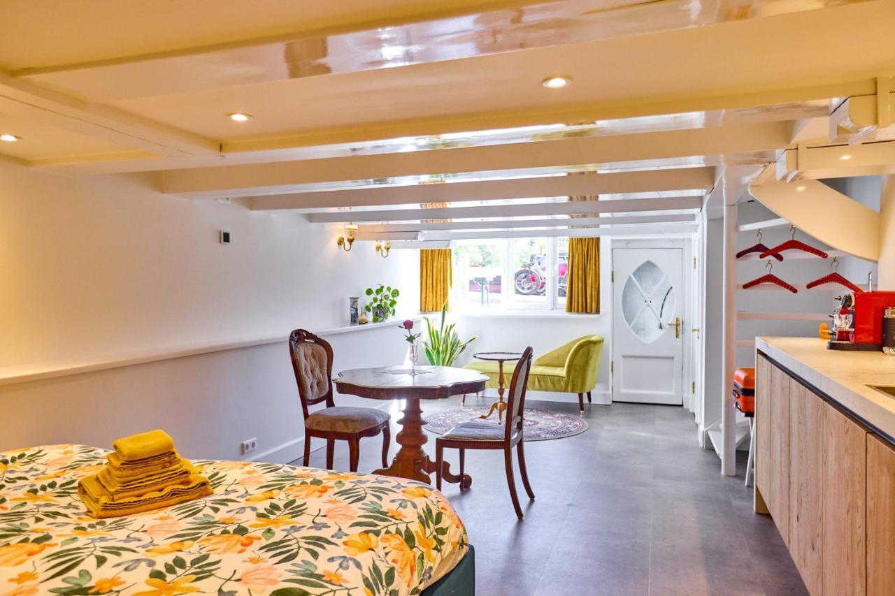 Studio Next To Skinny Bridge Near Rembrandtsquare Amsterdam Exterior foto